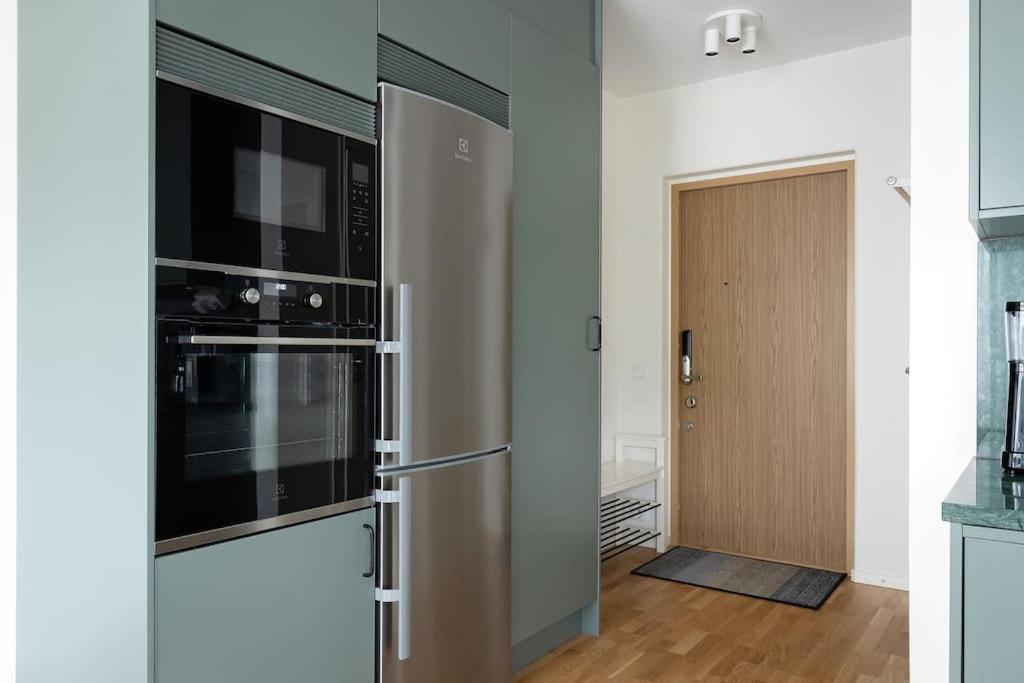 Modern Elegance I Hagastaden Lägenhet Stockholm Exteriör bild